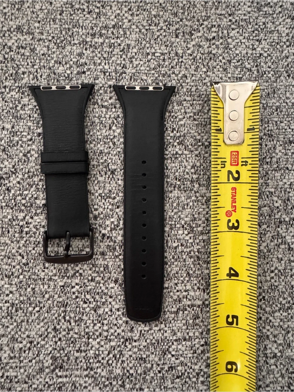 Bellroy Black Leather Apple Watch-Compatible Band